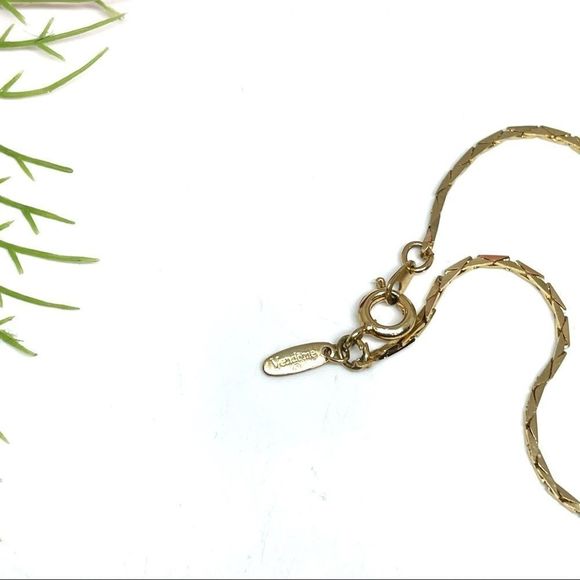 VINTAGE⚜️VENDOME Golden Chain Link Bracelet - Picture 6 of 8
